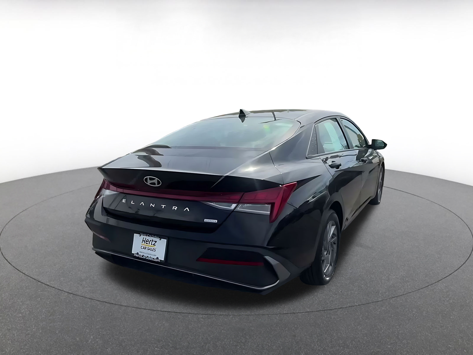 Used 2026 Hyundai Elantra Hybrid FWD image 12
