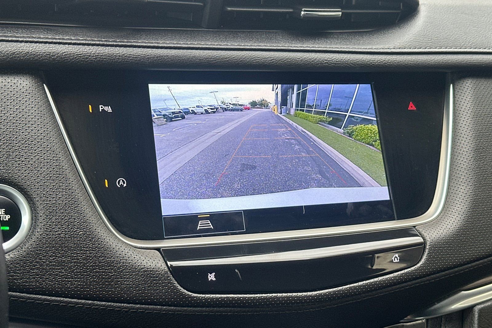 Used 2022 Cadillac XT5 Luxury image 27