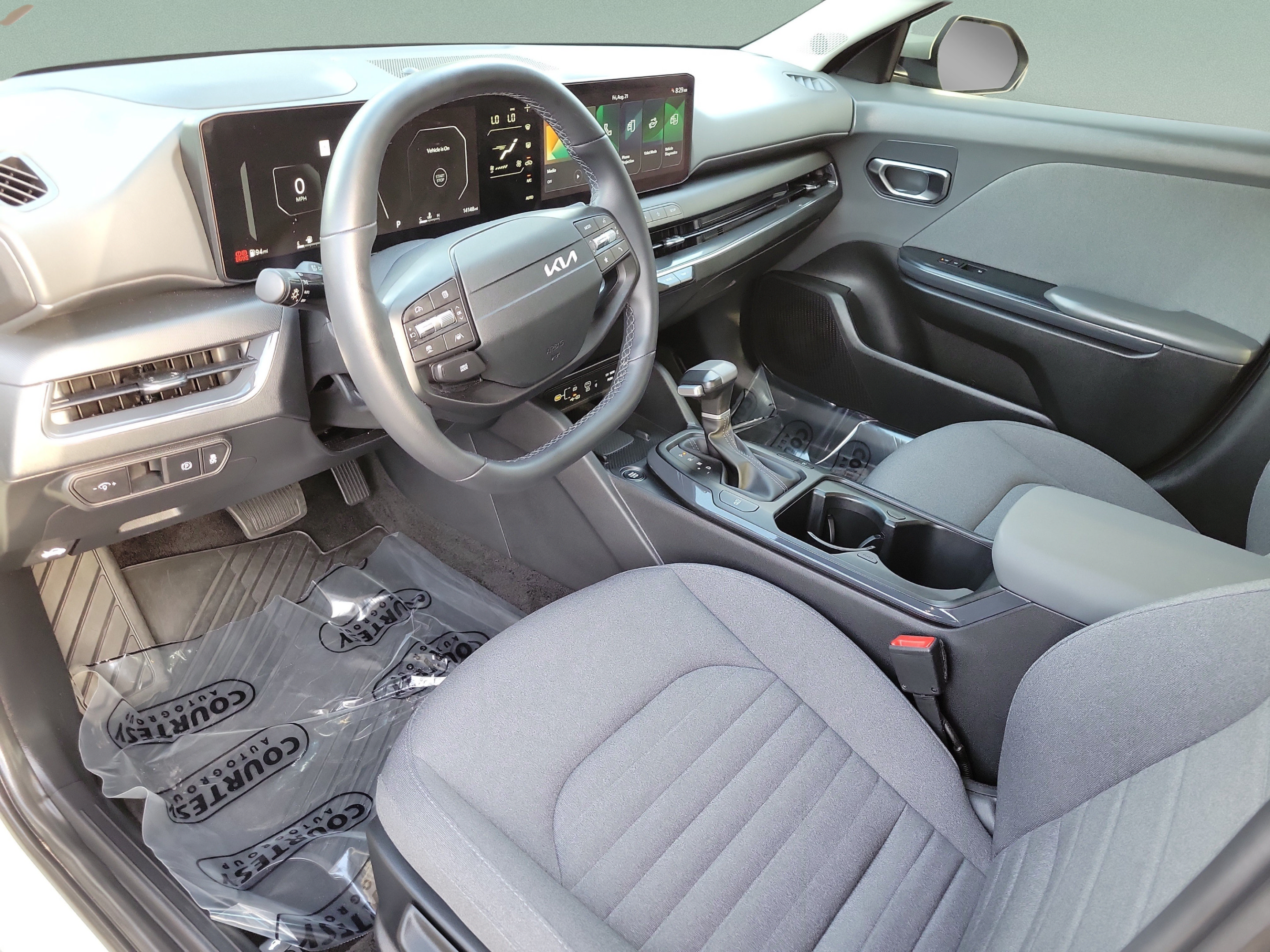 Certified 2025 Kia K4 EX FWD image 15