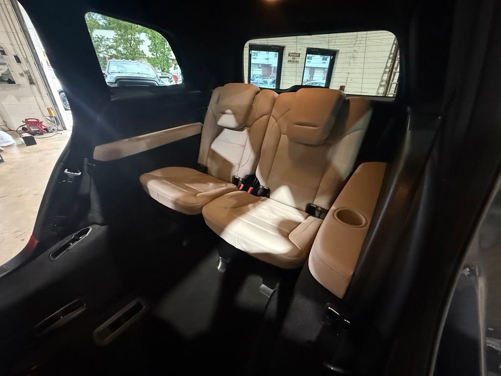 Used 2015 Mercedes-Benz GL 450 4MATIC image 31