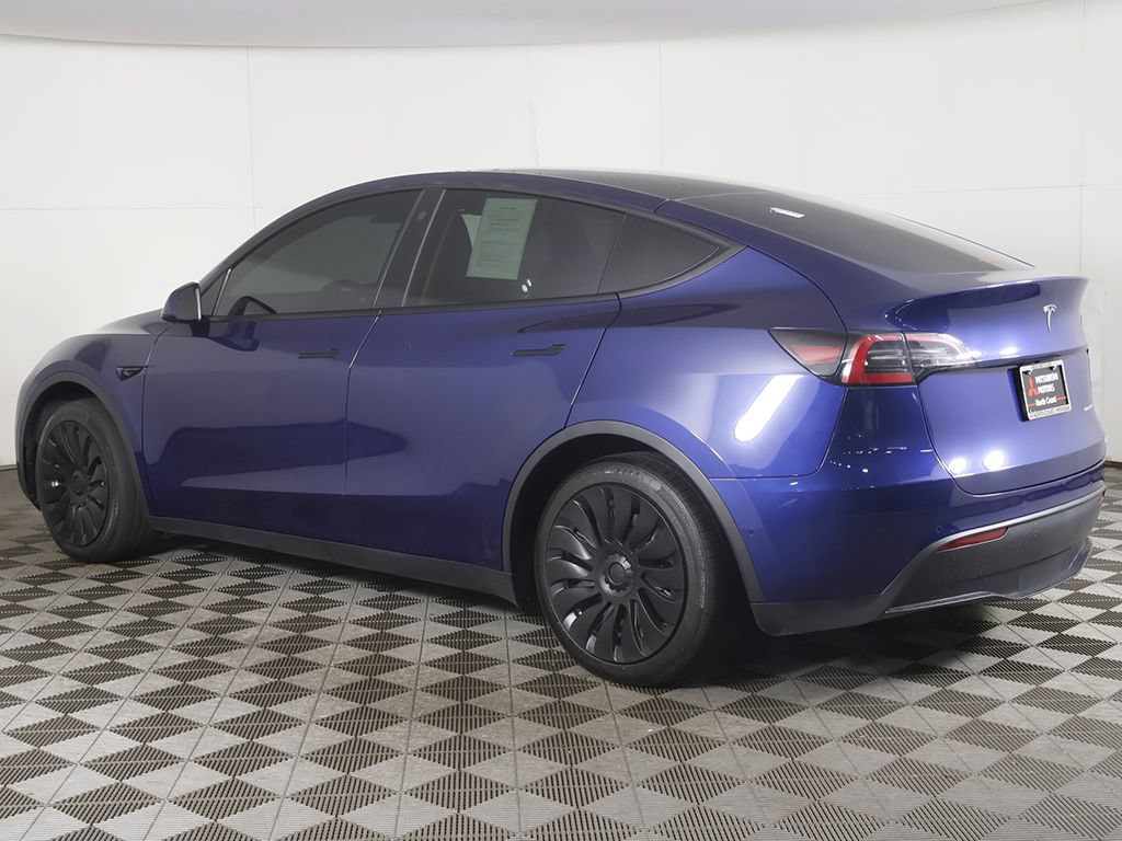 Used 2021 Tesla Model Y Long Range AWD/4WD image 9
