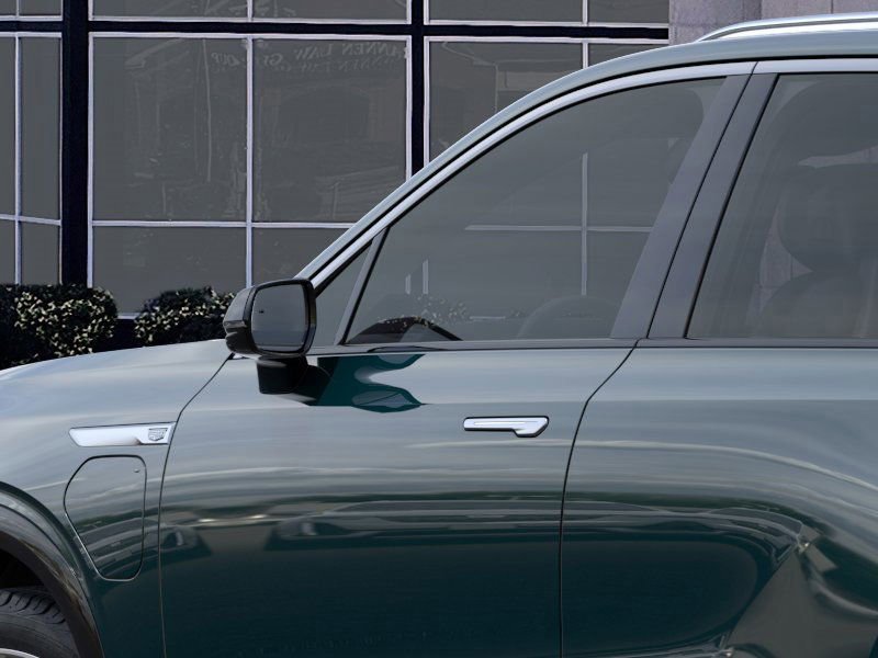 New 2026 Cadillac Vistiq Luxury w/ LPO, Floor Liner Package image 12