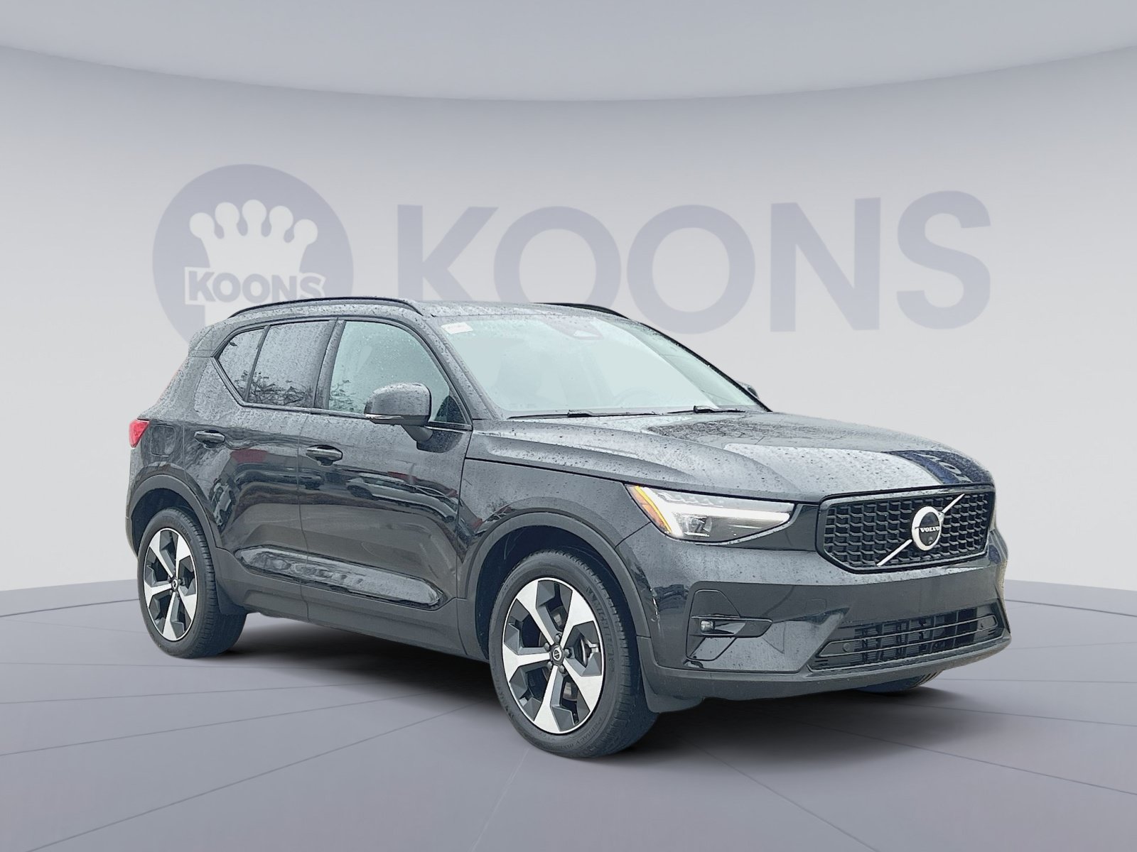 New 2026 Volvo XC40 B5 Plus w/ Protection Package Premier AWD/4WD image 10