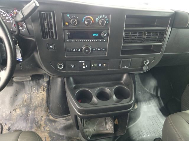 Used 2023 GMC Savana 2500 Extended image 10