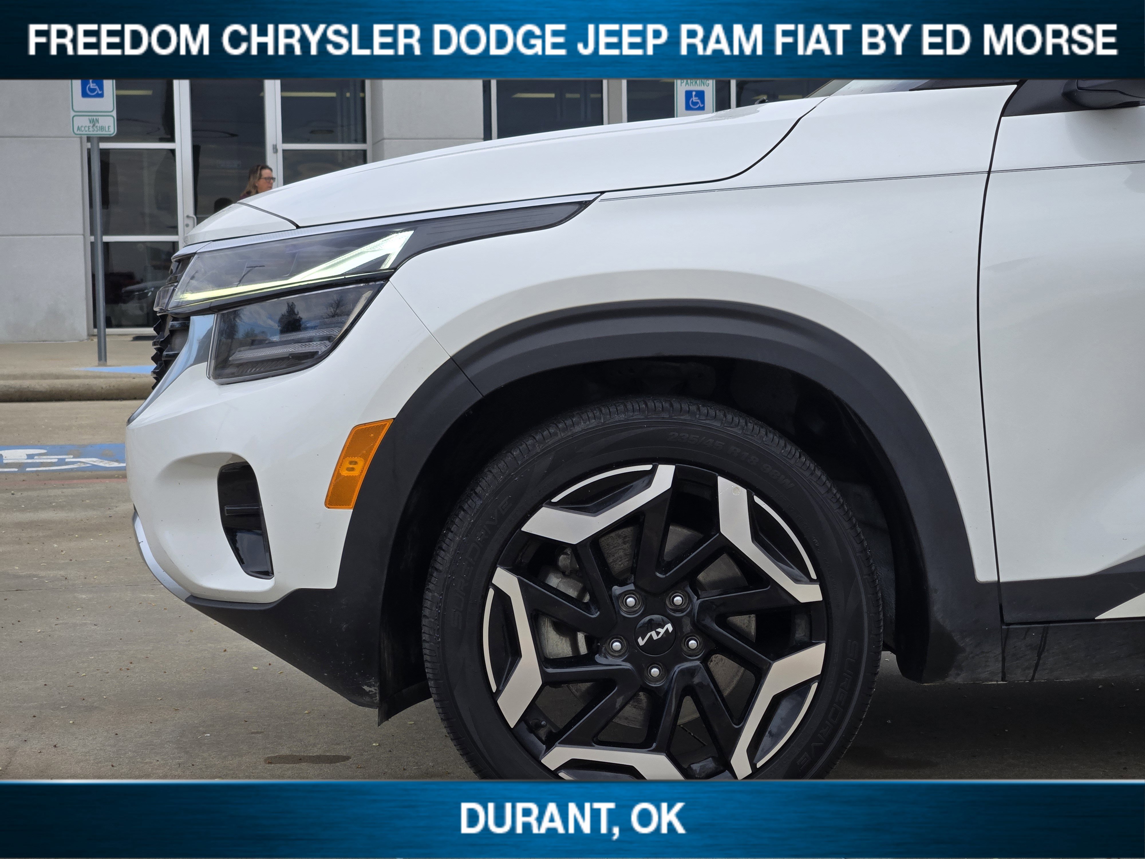 Used 2024 Kia Seltos SX image 7