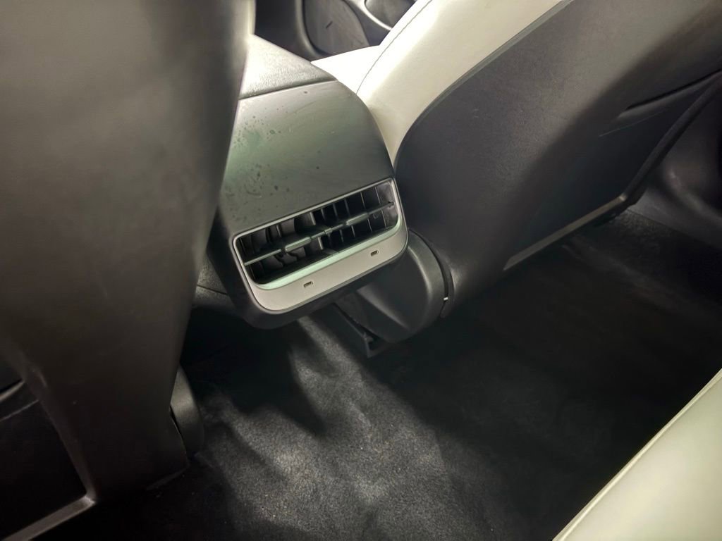 Used 2020 Tesla Model 3 Standard Range Plus RWD image 30