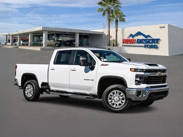 Used 2024 Chevrolet Silverado 2500 LT image 1