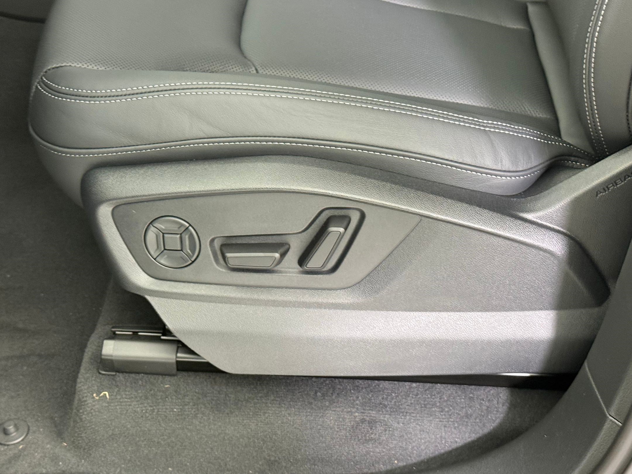 New 2026 Audi Q7 3.0T Premium Plus AWD/4WD image 15