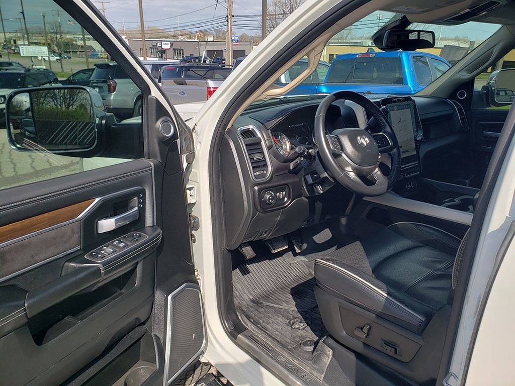 Used 2022 RAM 2500 Laramie AWD/4WD image 9