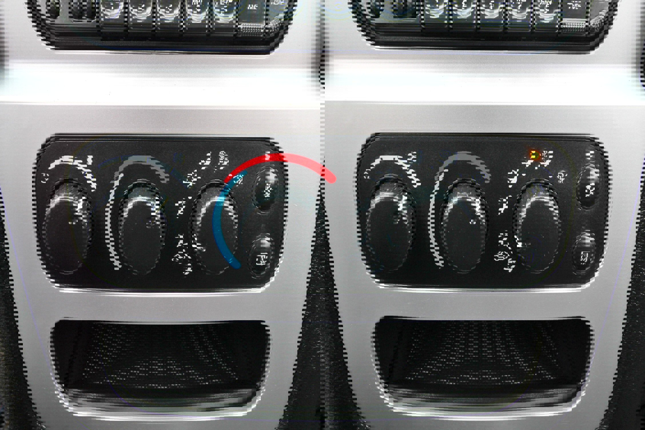 Used 2003 Dodge Ram 2500 Truck SLT image 29