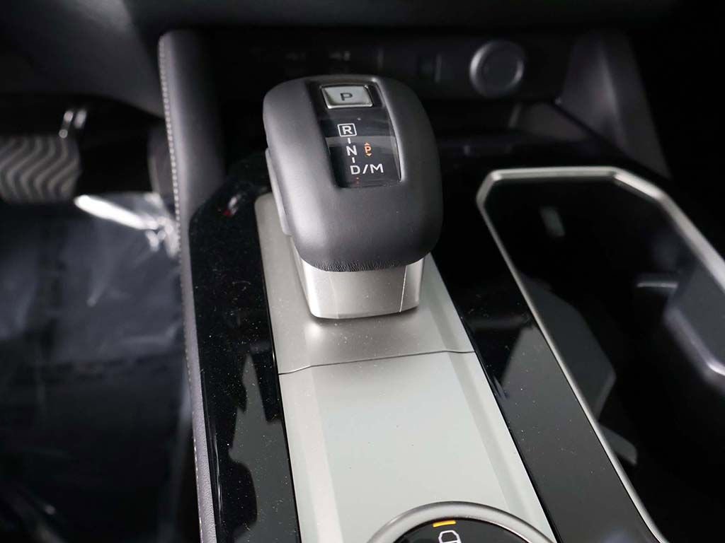 New 2026 Mitsubishi Outlander LE FWD image 44