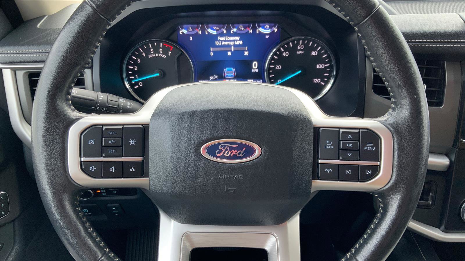 Used 2024 Ford Expedition XLT AWD/4WD image 16