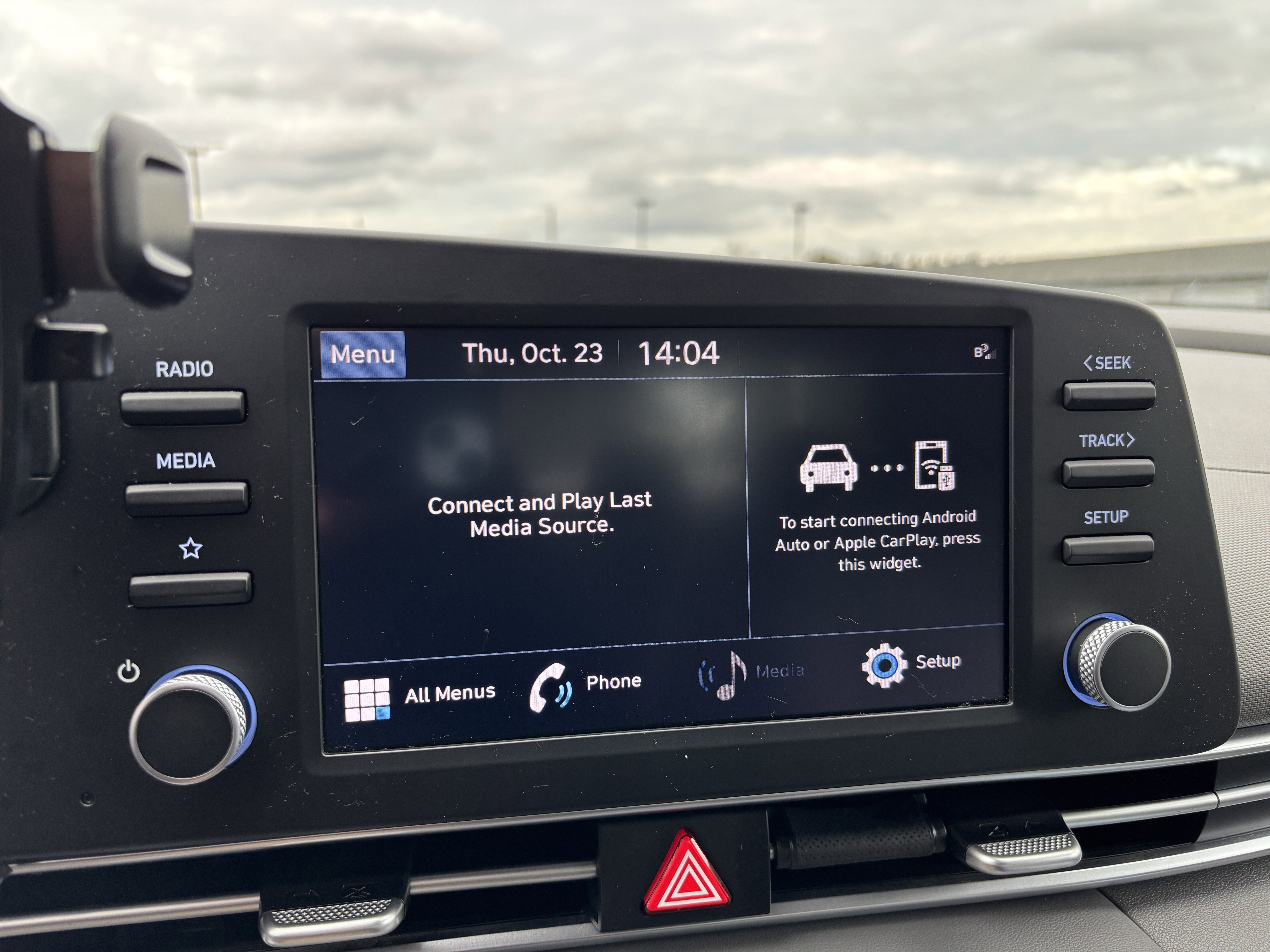 Used 2023 Hyundai Elantra SEL w/ Cargo Package image 30