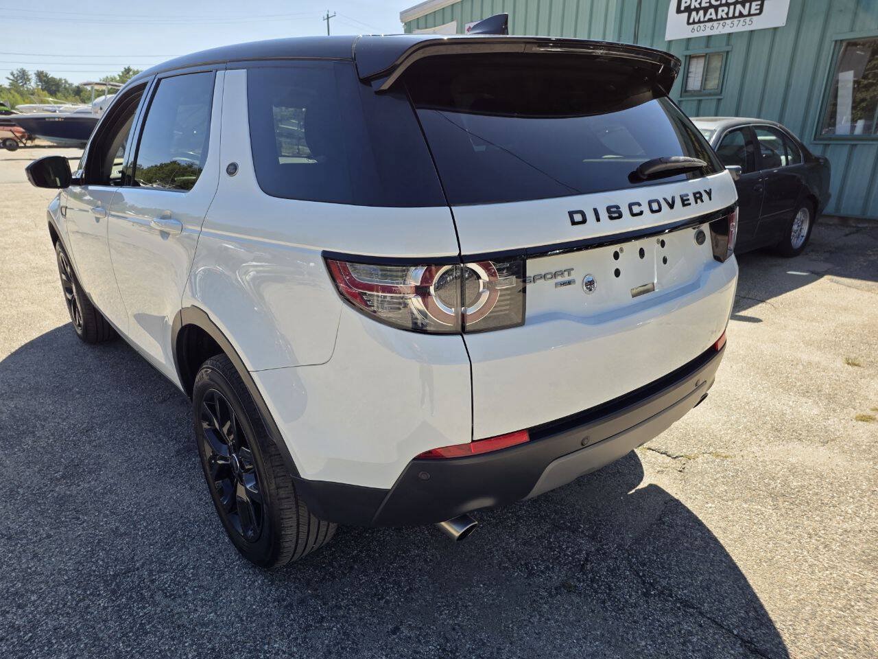 Used 2018 Land Rover Discovery Sport HSE AWD/4WD image 12
