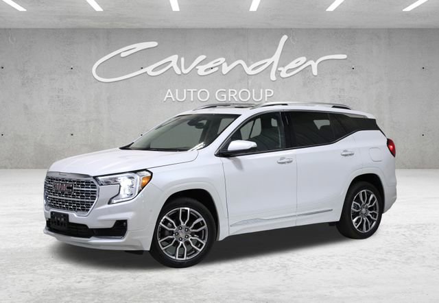 Used 2024 GMC Terrain Denali w/ Denali Premium Package