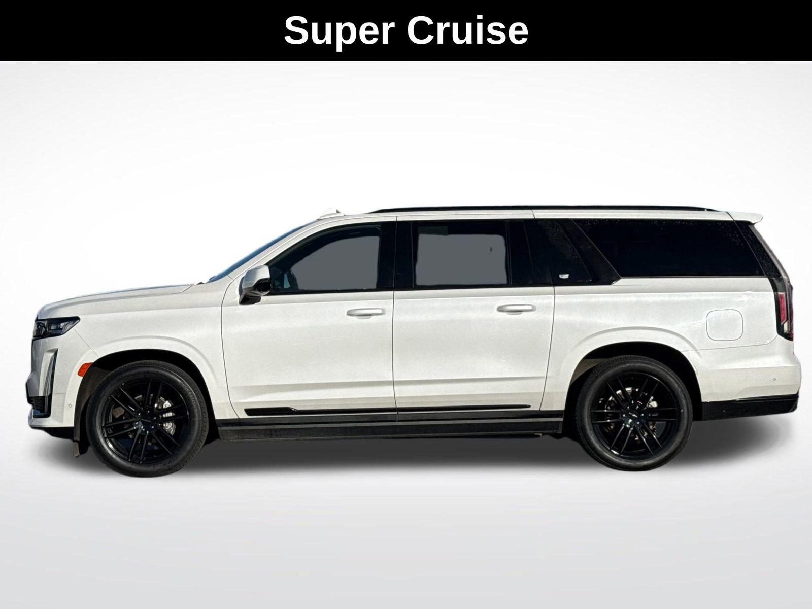 Used 2022 Cadillac Escalade ESV Sport Platinum w/ Heavy-Duty Trailer Package AWD/4WD image 6