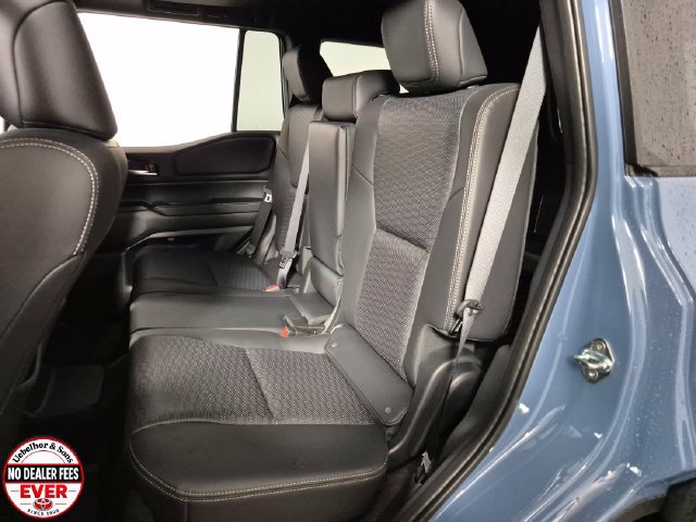 New 2027 Toyota Land Cruiser w/ Premium Package AWD/4WD image 27