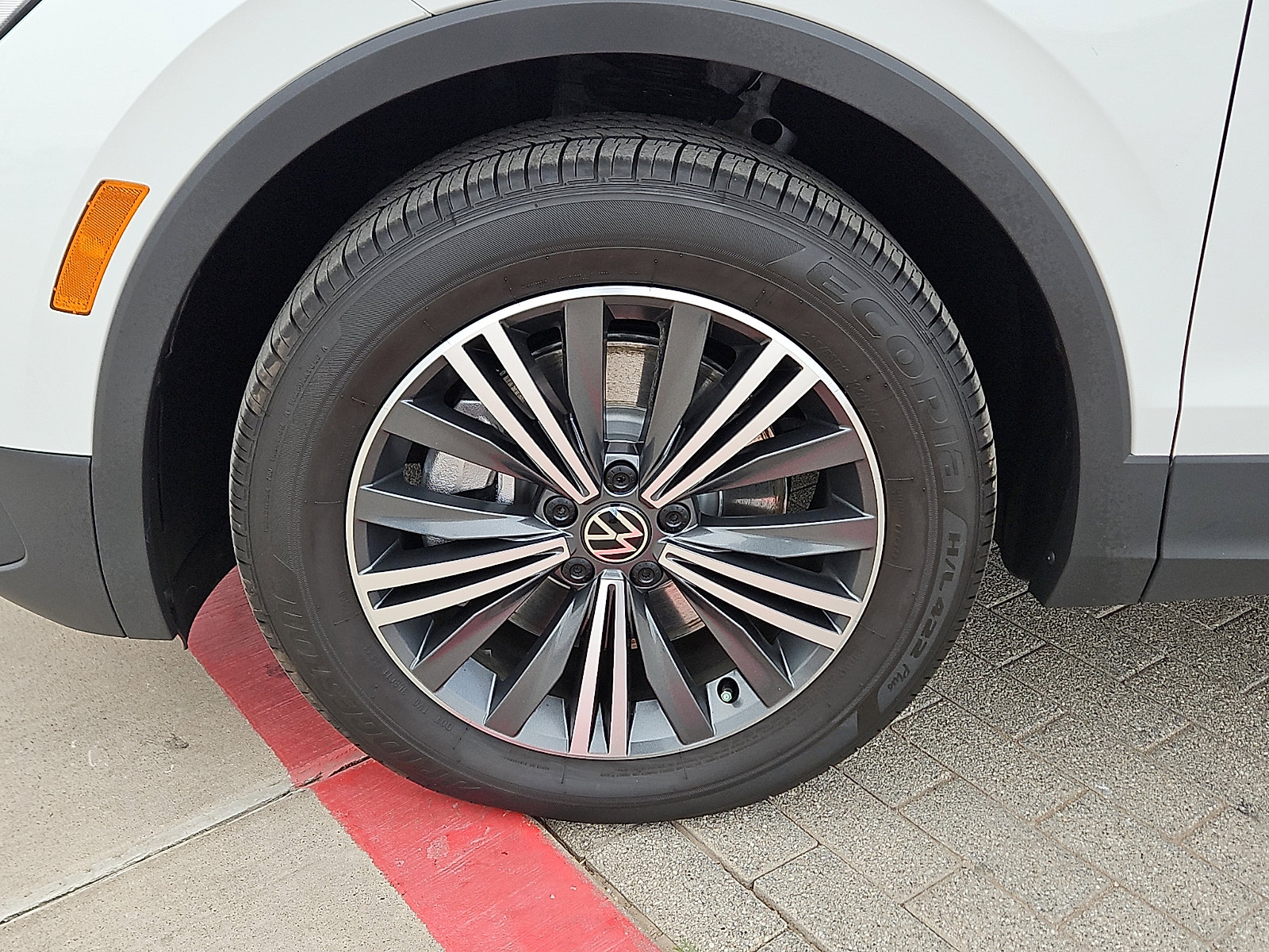 Certified 2024 Volkswagen Tiguan Wolfsburg Edition w/ Panoramic Sunroof Package image 5