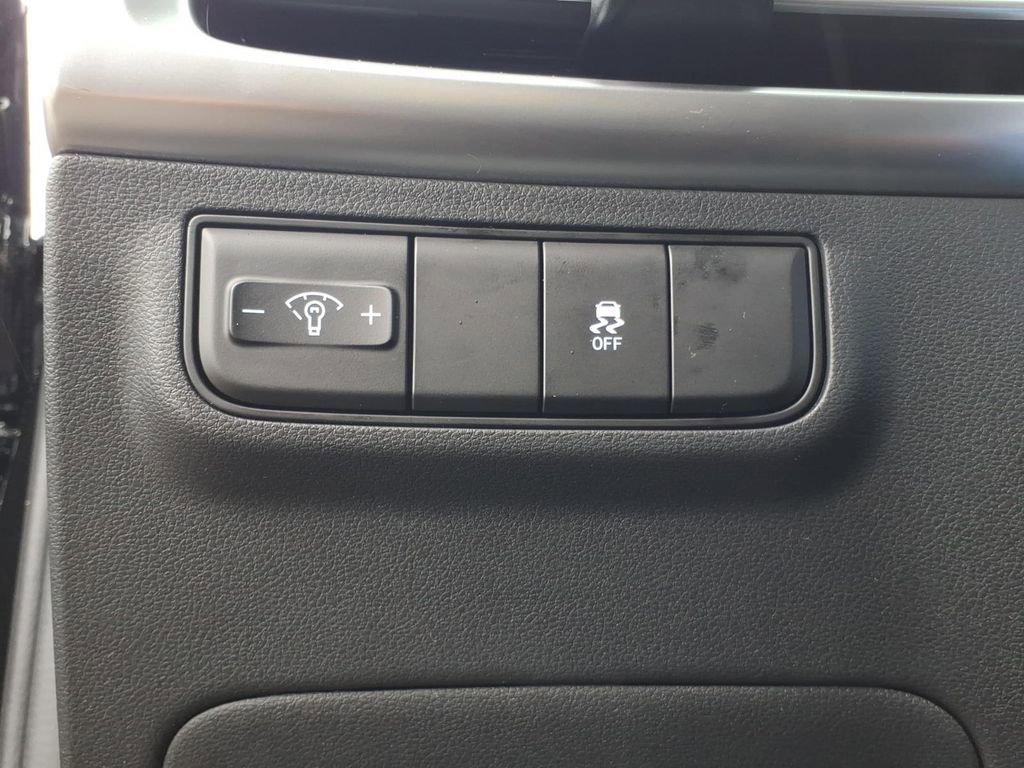 New 2026 Hyundai Tucson SE image 22