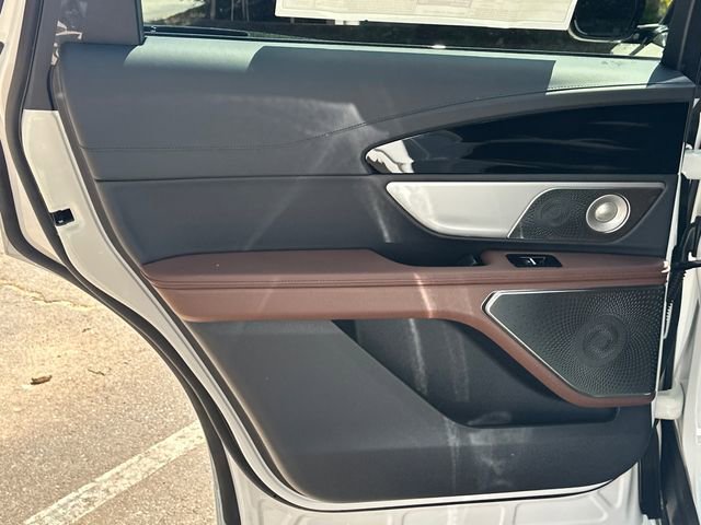 New 2026 Lincoln Nautilus Reserve AWD/4WD image 22