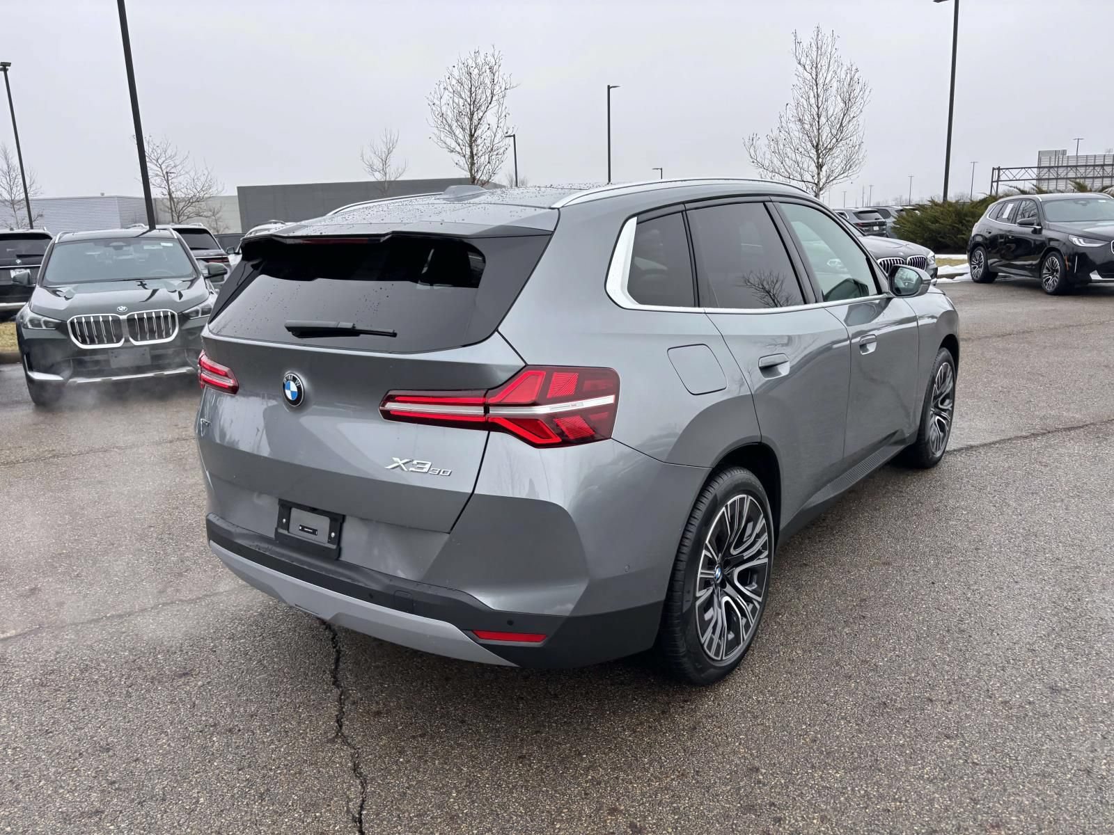New 2026 BMW X3 xDrive30 w/ Premium Package AWD/4WD image 7