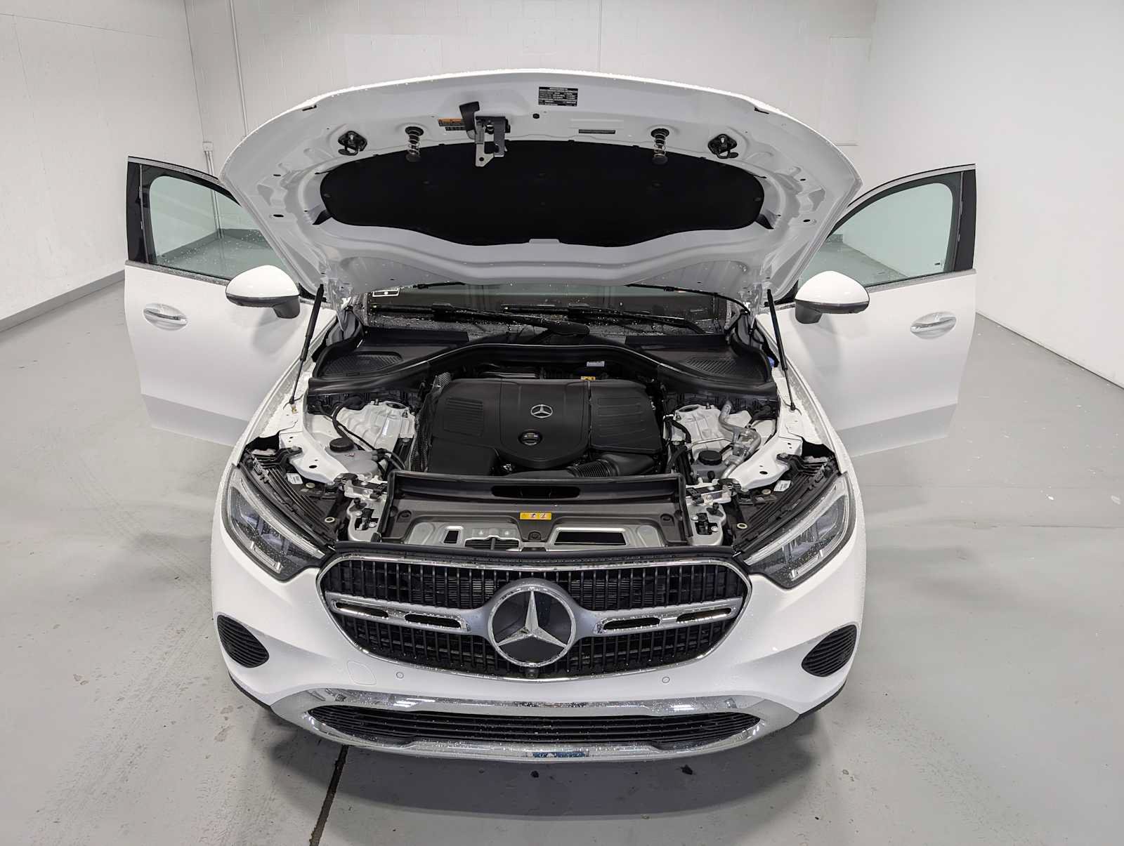 New 2026 Mercedes-Benz GLC 300 4MATIC image 11