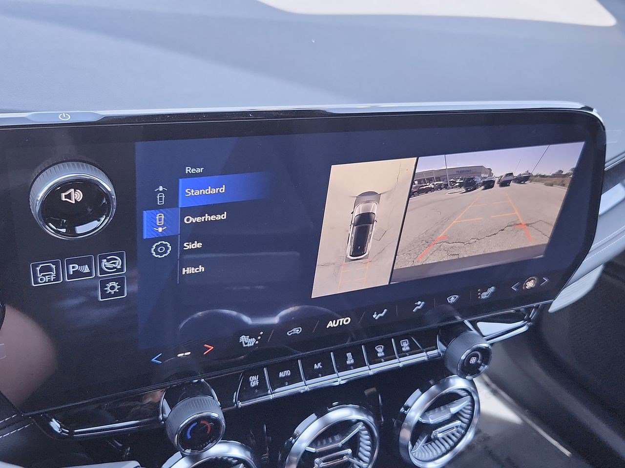 New 2026 Chevrolet Blazer EV LT w/ LPO, Blackout Package image 21