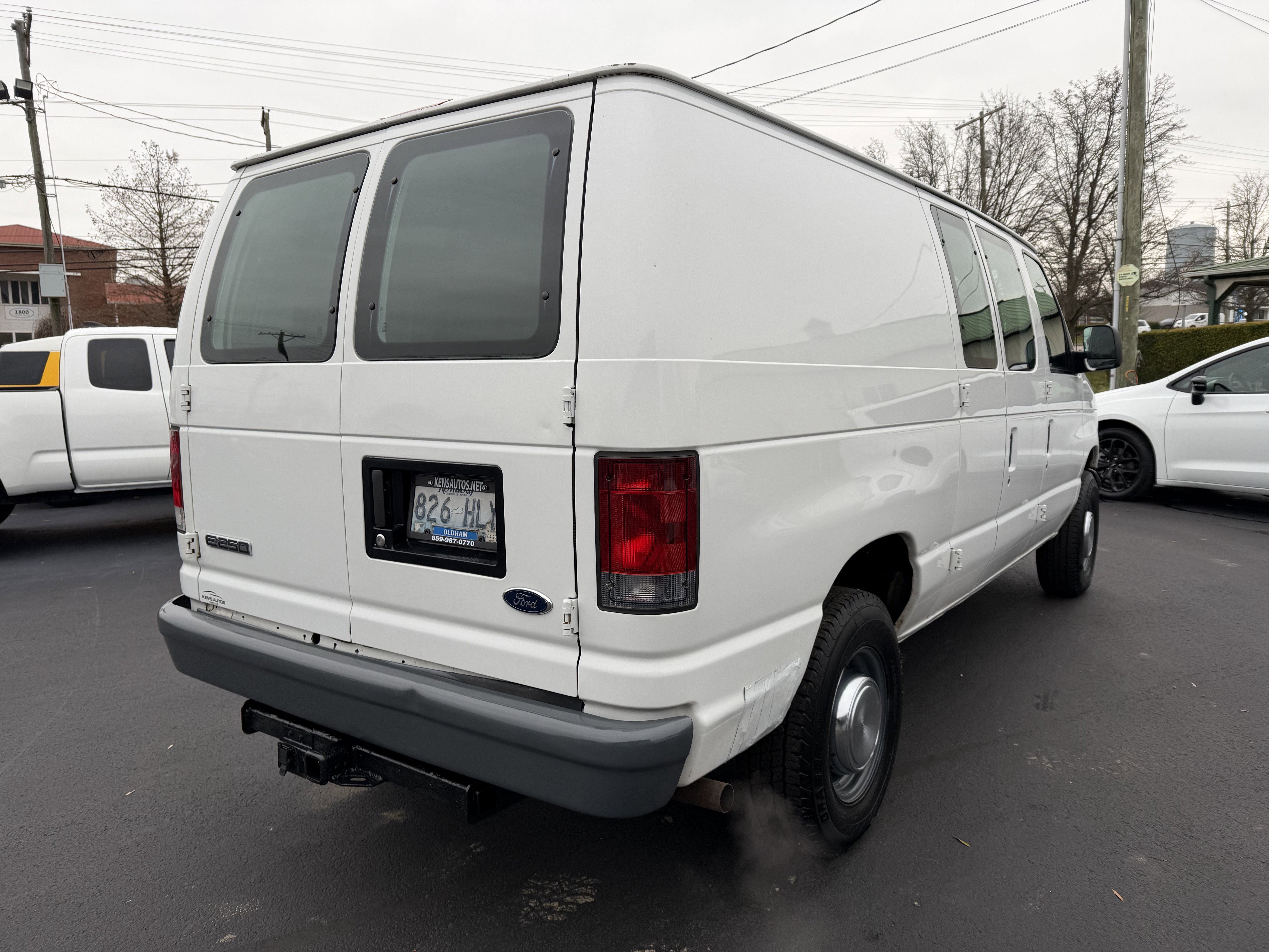 Used 2006 Ford E-250 and Econoline 250 image 5