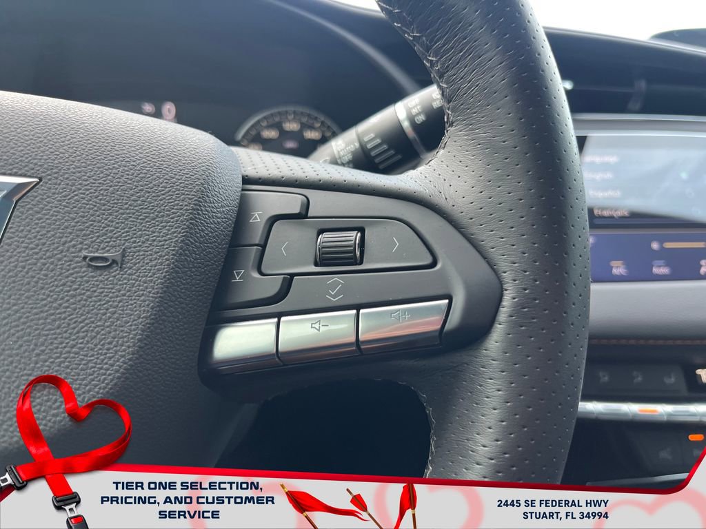 Used 2023 Cadillac XT4 Sport w/ Enhanced Visibility Package image 27