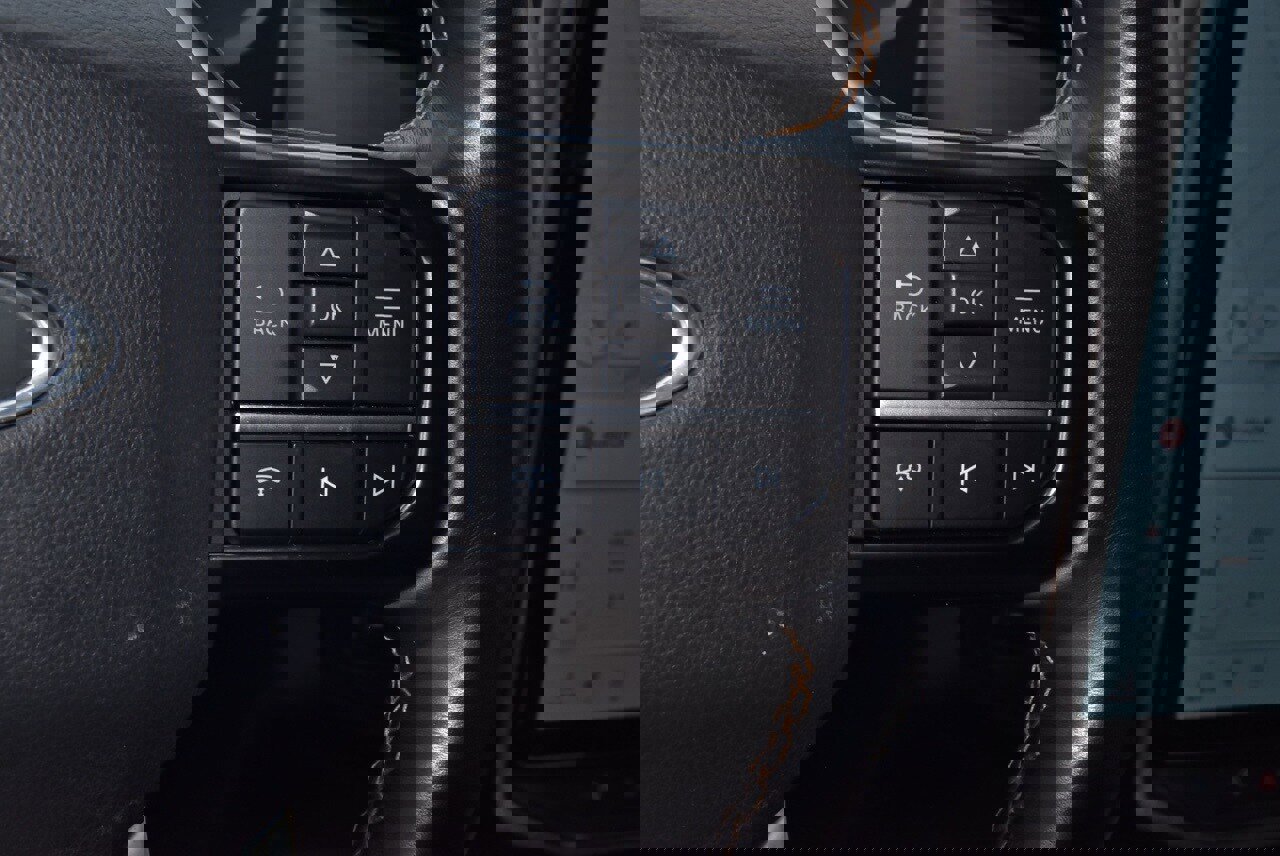 Used 2023 Ford Expedition Platinum image 25