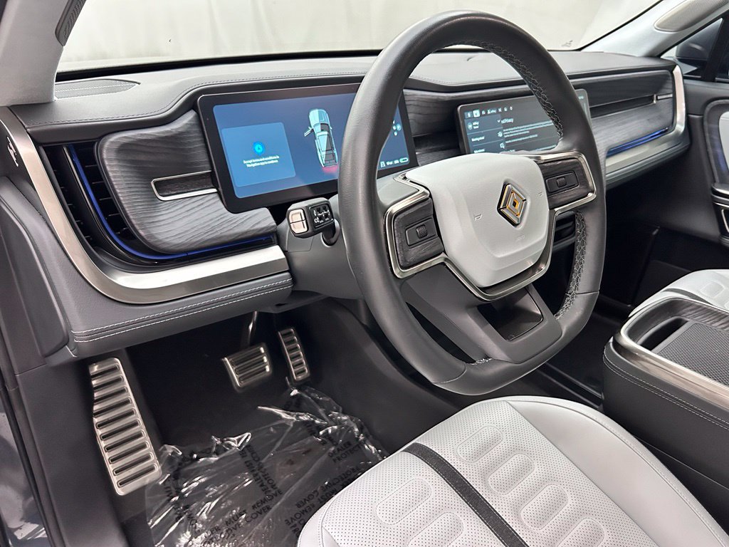 Used 2024 Rivian R1S Adventure Dual AWD/4WD image 12