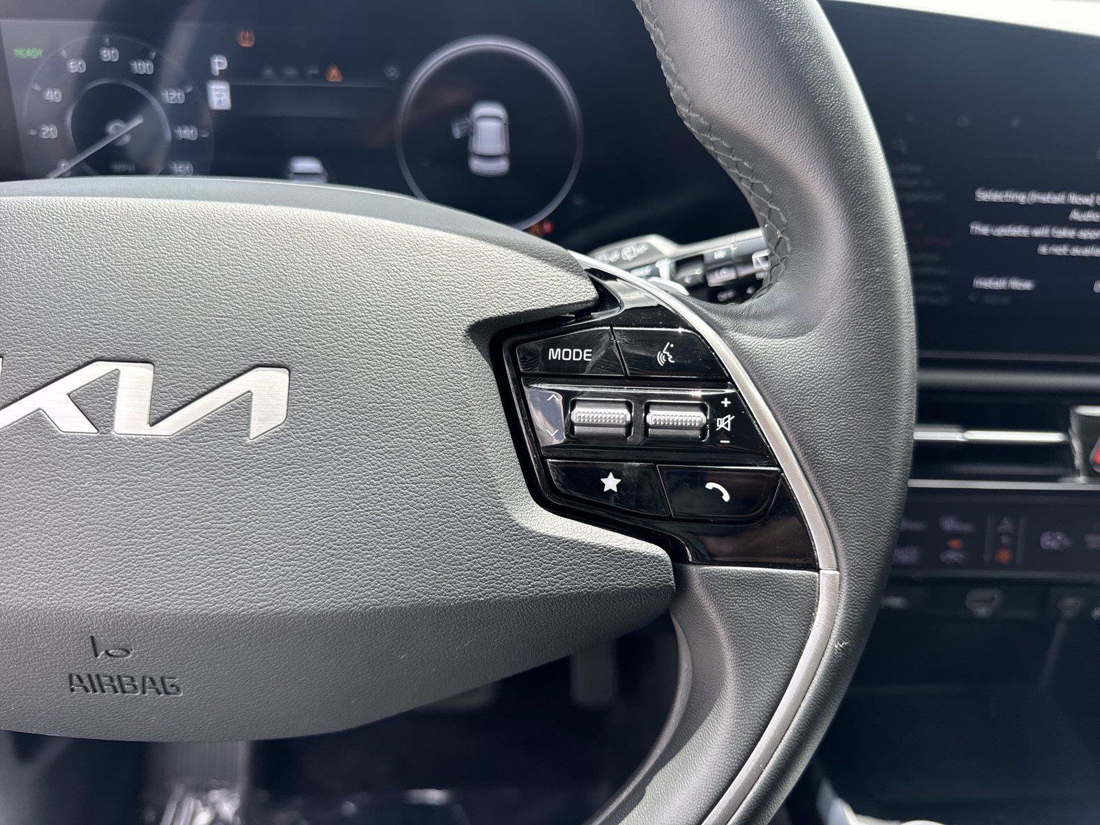 Used 2024 Kia Niro Wind FWD image 10