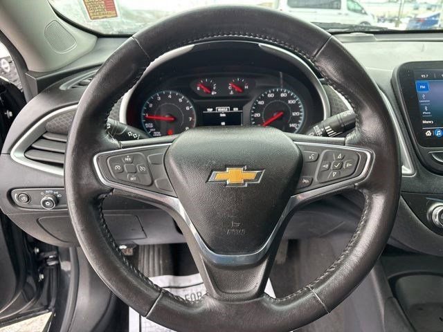 Used 2020 Chevrolet Malibu RS image 16