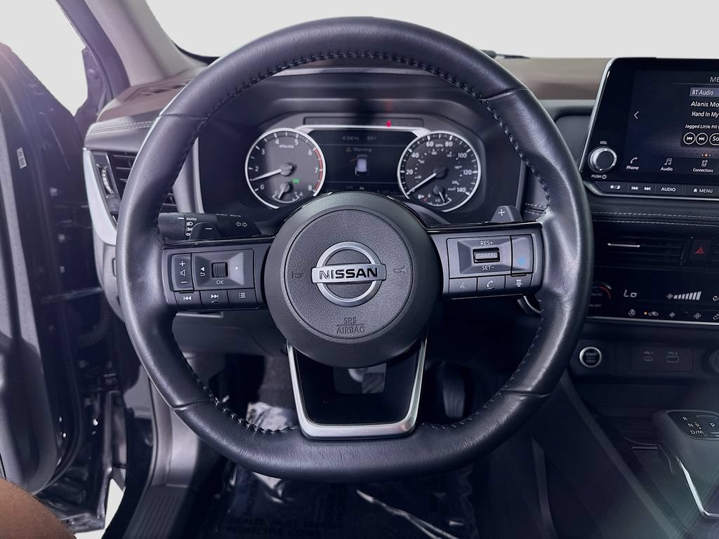 Used 2021 Nissan Rogue SV w/ Premium Package AWD/4WD image 12