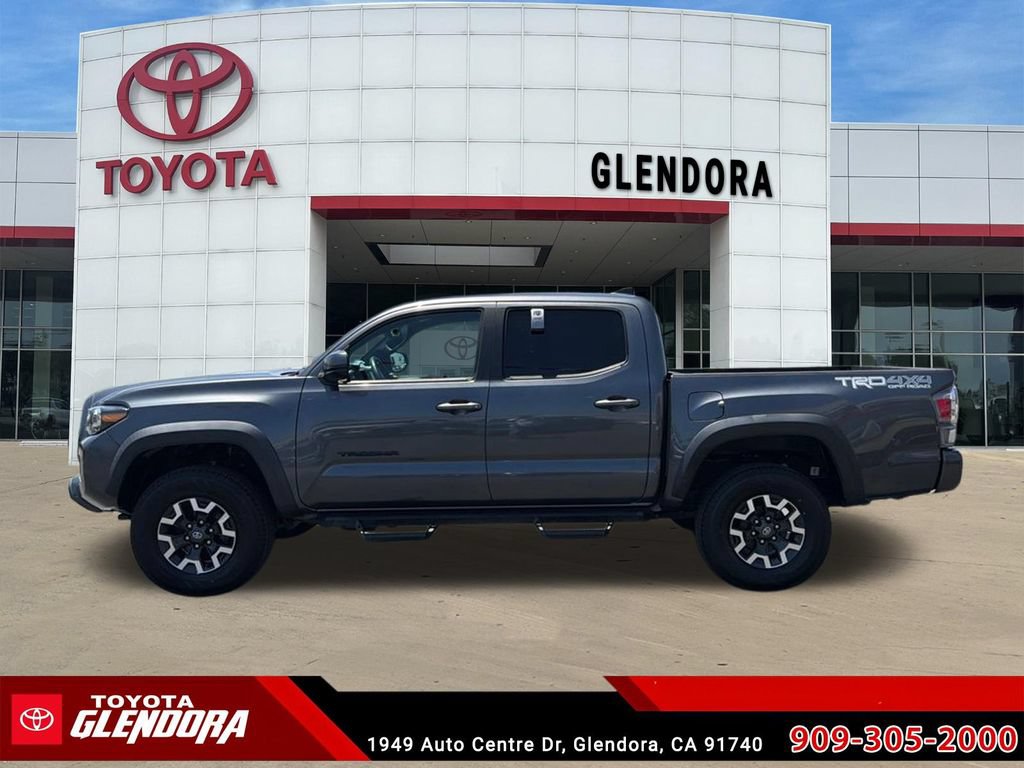 Certified 2021 Toyota Tacoma TRD Off-Road w/ Technology Package AWD/4WD image 6