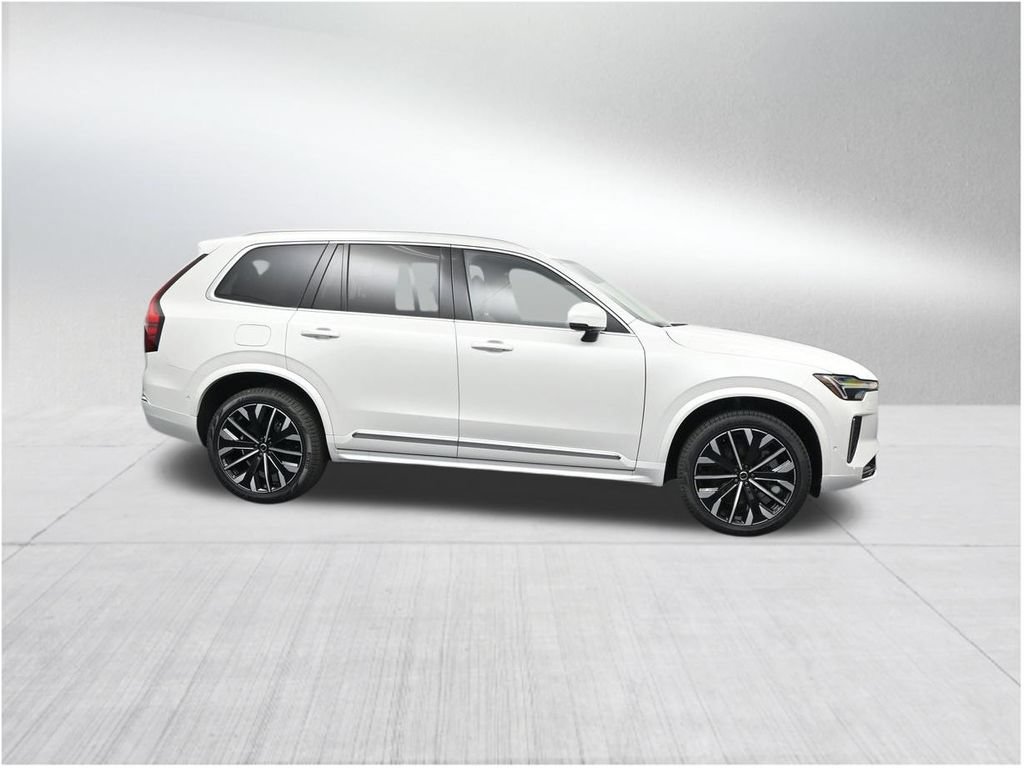 New 2026 Volvo XC90 T8 Plus AWD/4WD image 6