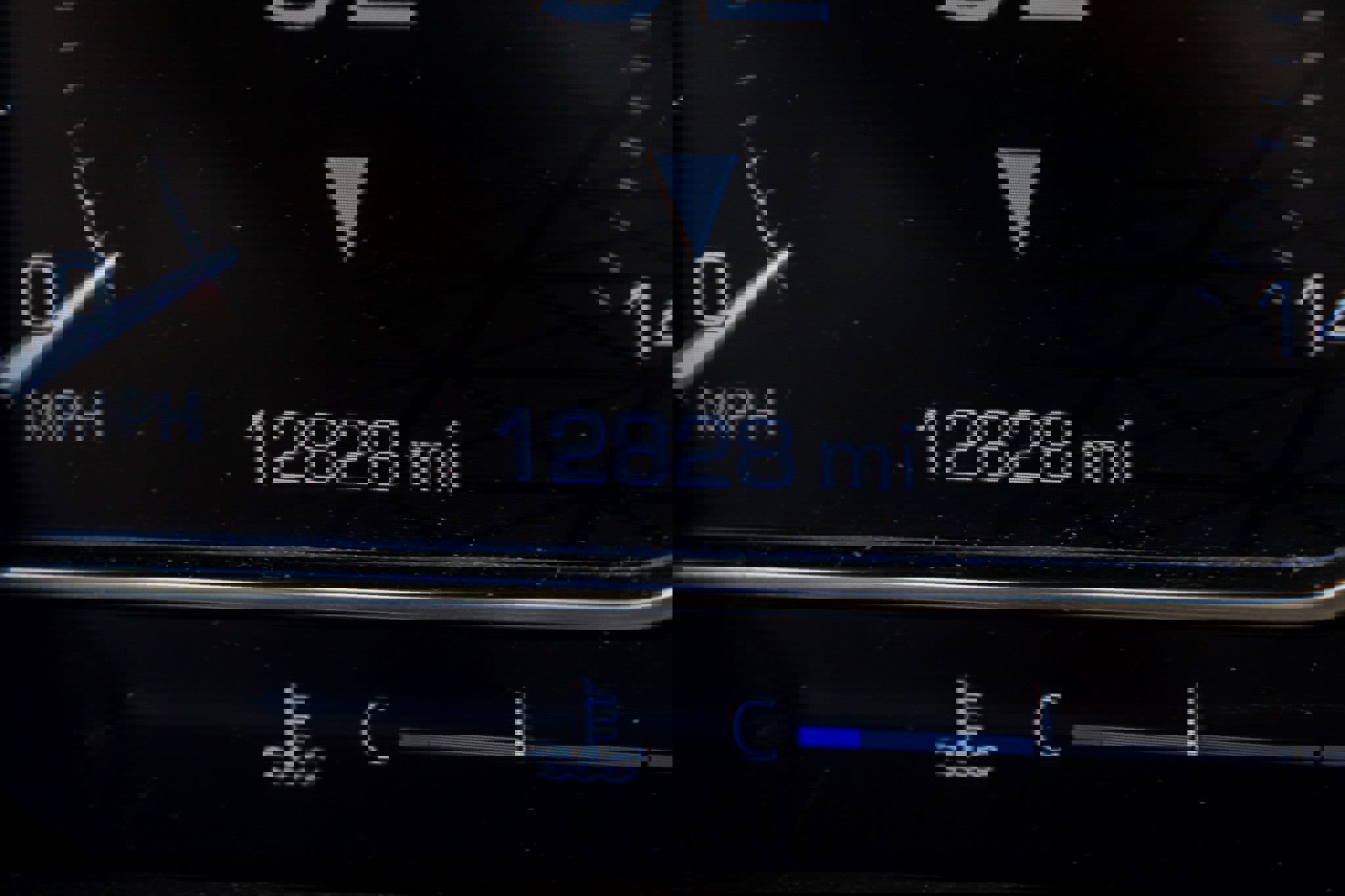 Used 2025 GMC Sierra 2500 Denali Ultimate image 21