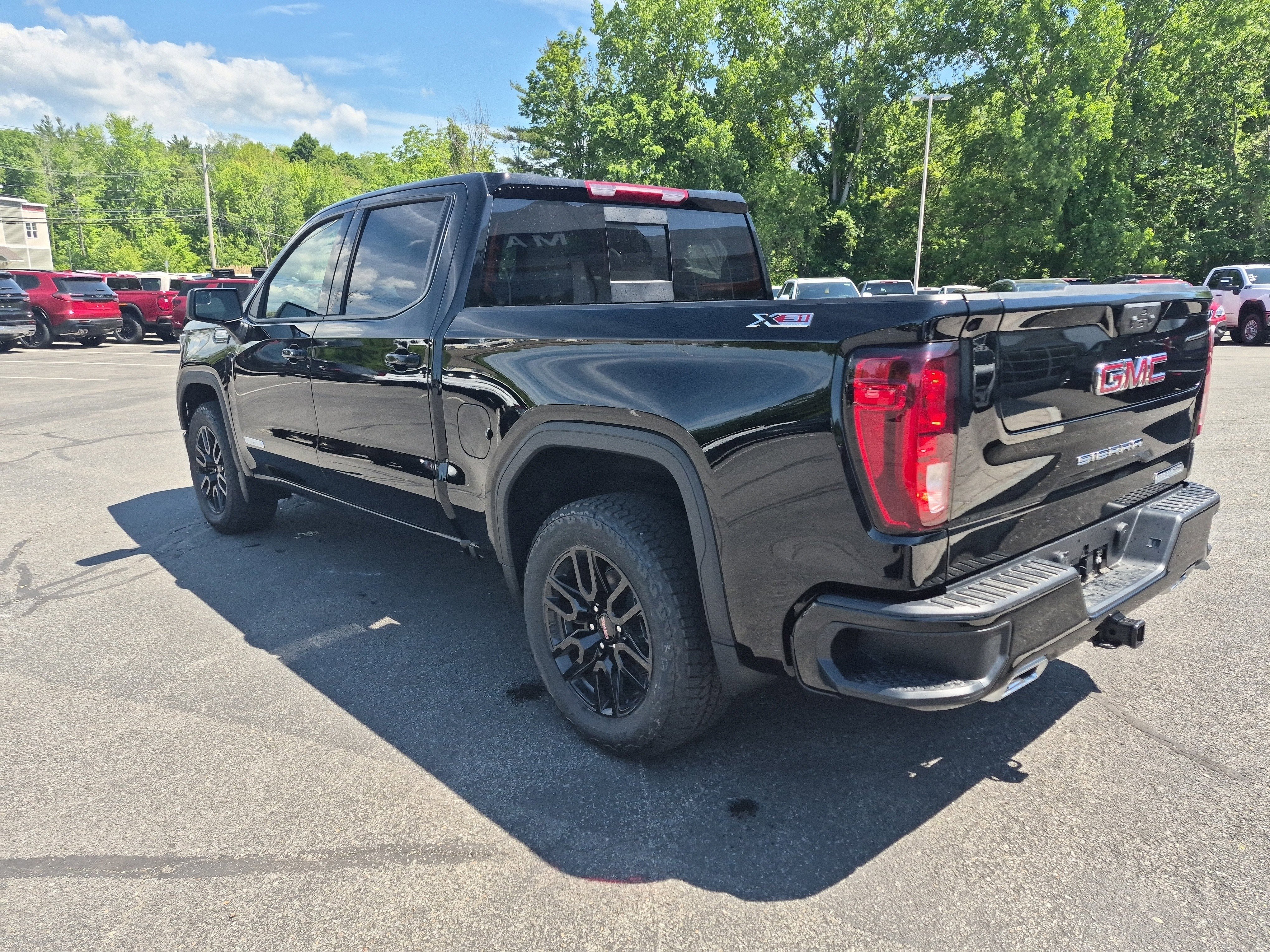 Used 2026 GMC Sierra 1500 Elevation w/ Preferred Package AWD/4WD image 15