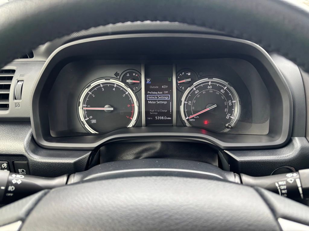 Used 2023 Toyota 4Runner Limited AWD/4WD image 34