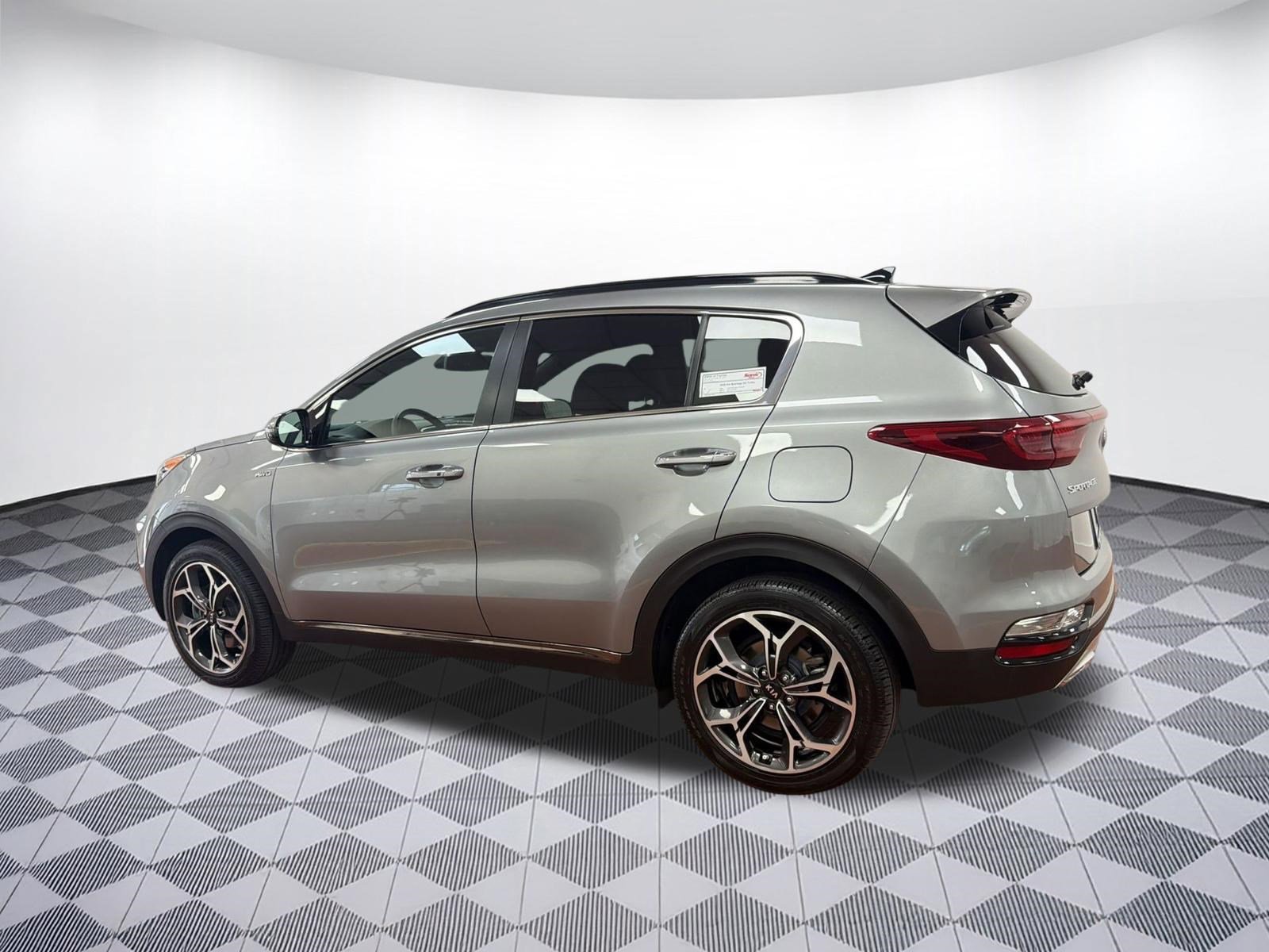 Used 2020 Kia Sportage SX image 3
