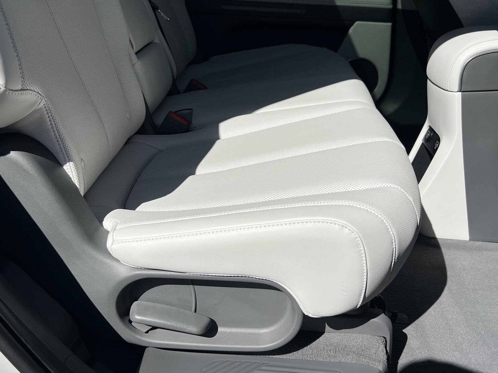 Certified 2024 Hyundai Ioniq 5 Limited AWD/4WD image 23