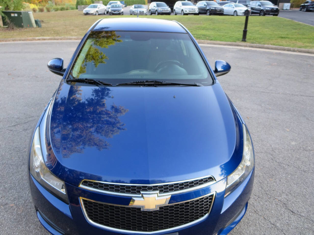 Used 2012 Chevrolet Cruze LT image 2