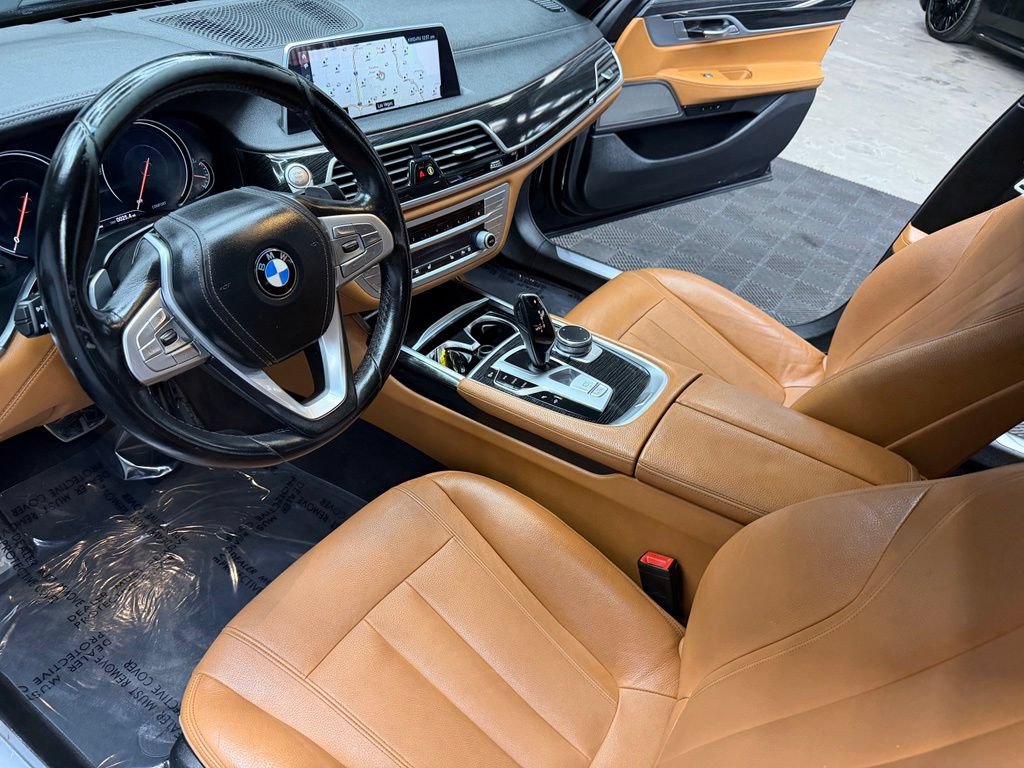 Used 2019 BMW 740i w/ M Sport Package RWD image 32
