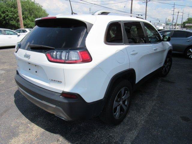 Used 2019 Jeep Cherokee Limited AWD/4WD image 11