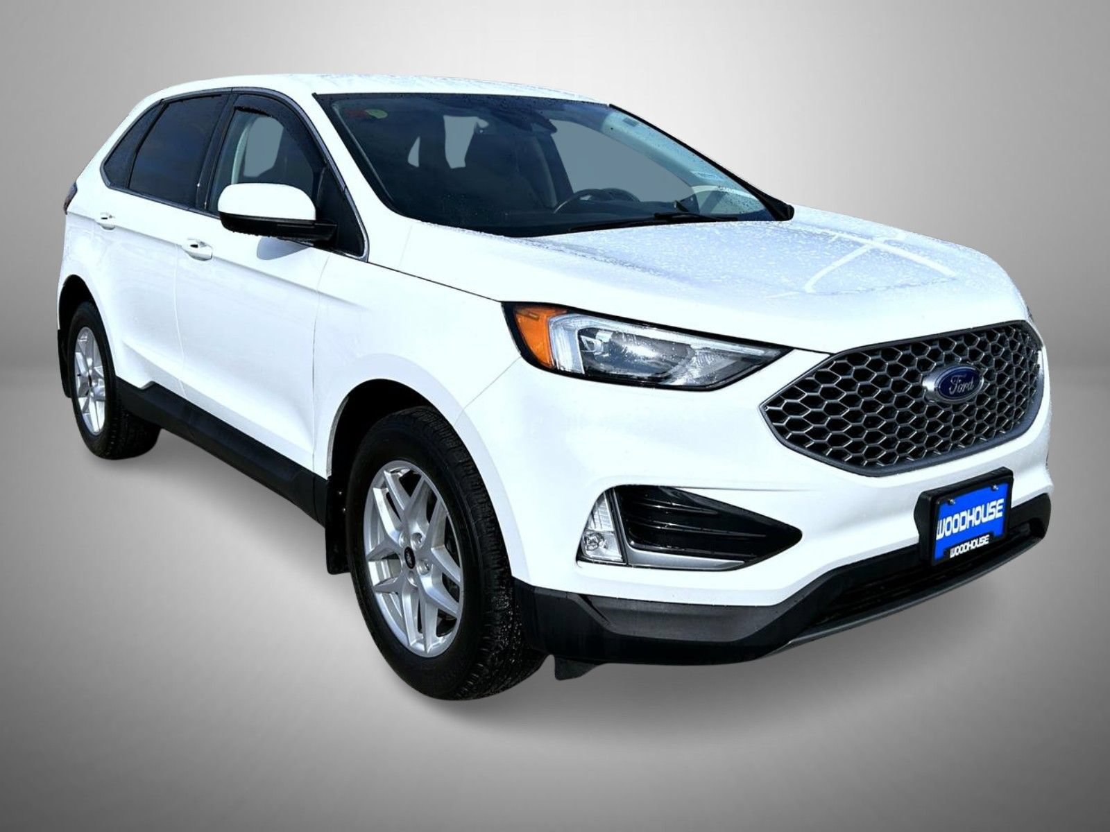 Used 2024 Ford Edge SEL w/ Convenience Package AWD/4WD image 3