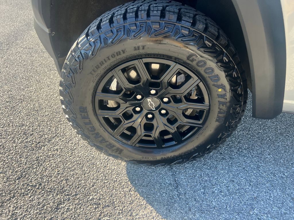 Used 2023 Chevrolet Colorado Trail Boss w/ Advanced Trailering Package image 26