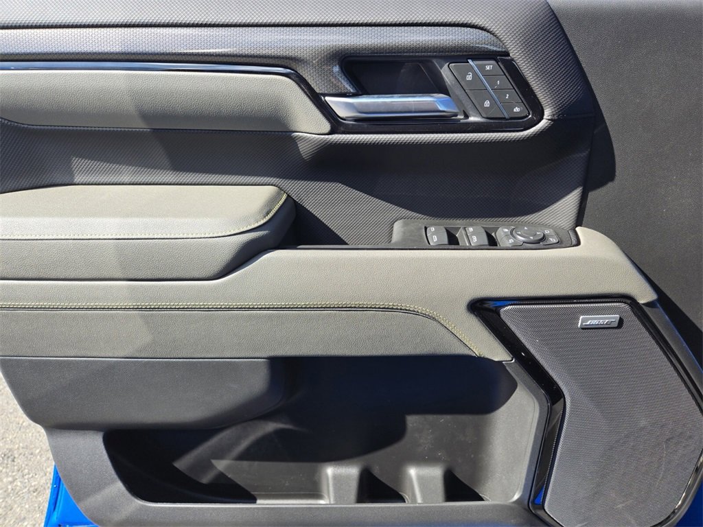 New 2026 Chevrolet Silverado 1500 ZR2 image 22