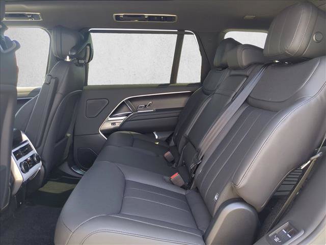 New 2027 Land Rover Range Rover Long Wheelbase SE AWD/4WD image 16