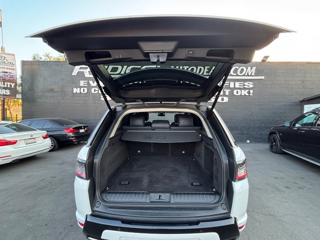 Used 2020 Land Rover Range Rover Sport HST AWD/4WD image 36