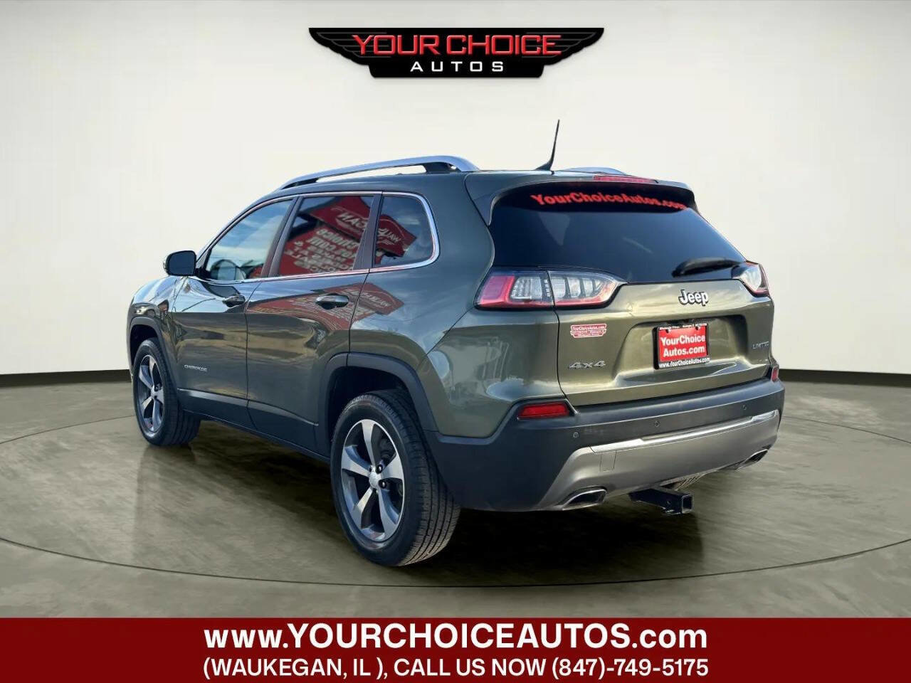 Used 2019 Jeep Cherokee Limited image 3